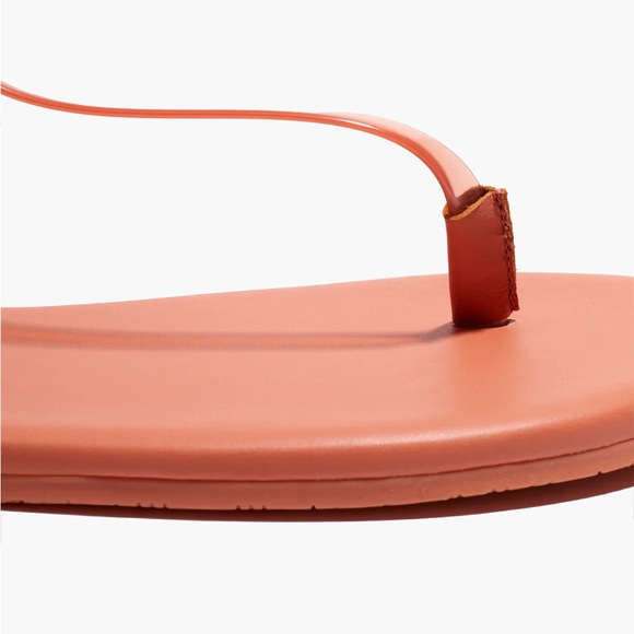 T KEES x J. CREW - Sunbleached Coral - Picture 4 of 7